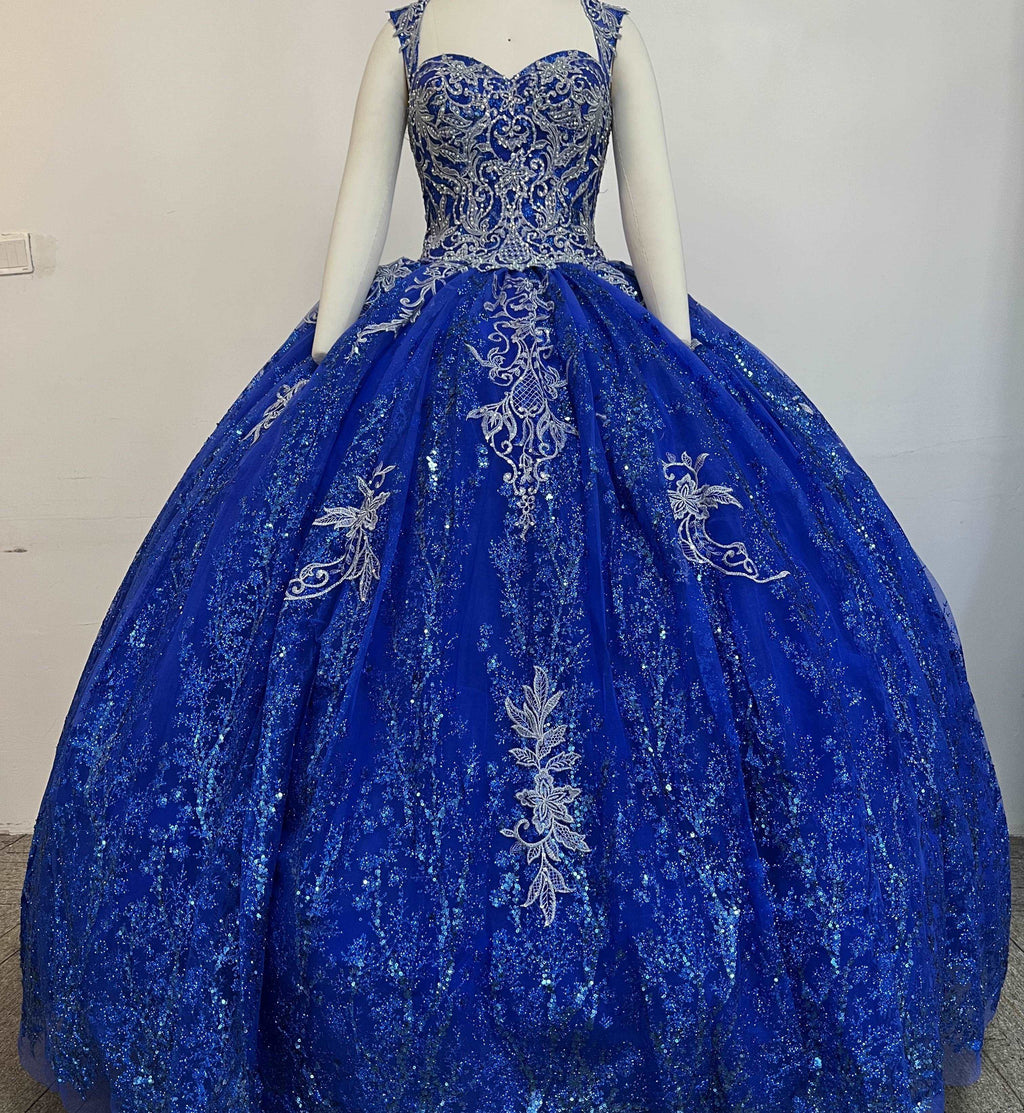 (LIVE 27) Fine gowns, 3D embroidery, weave dreamy tales.