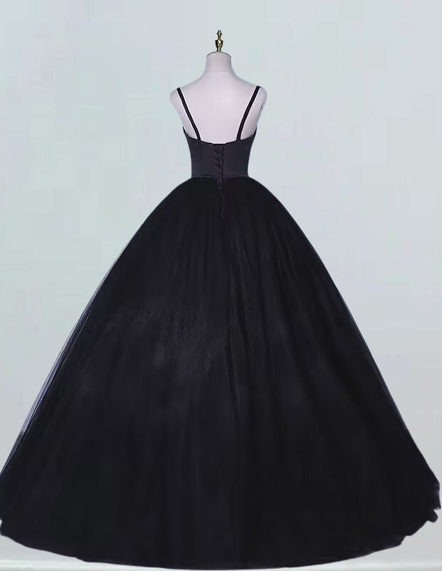 Black spaghetti strap v neck long tulle ball gown floor length quinceanera dress