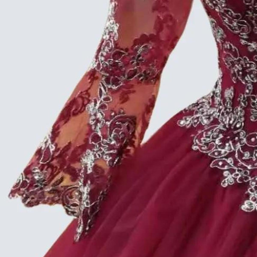 (LIVE 2) Boat Neckline Quinceanera w/ Bell Sleeves