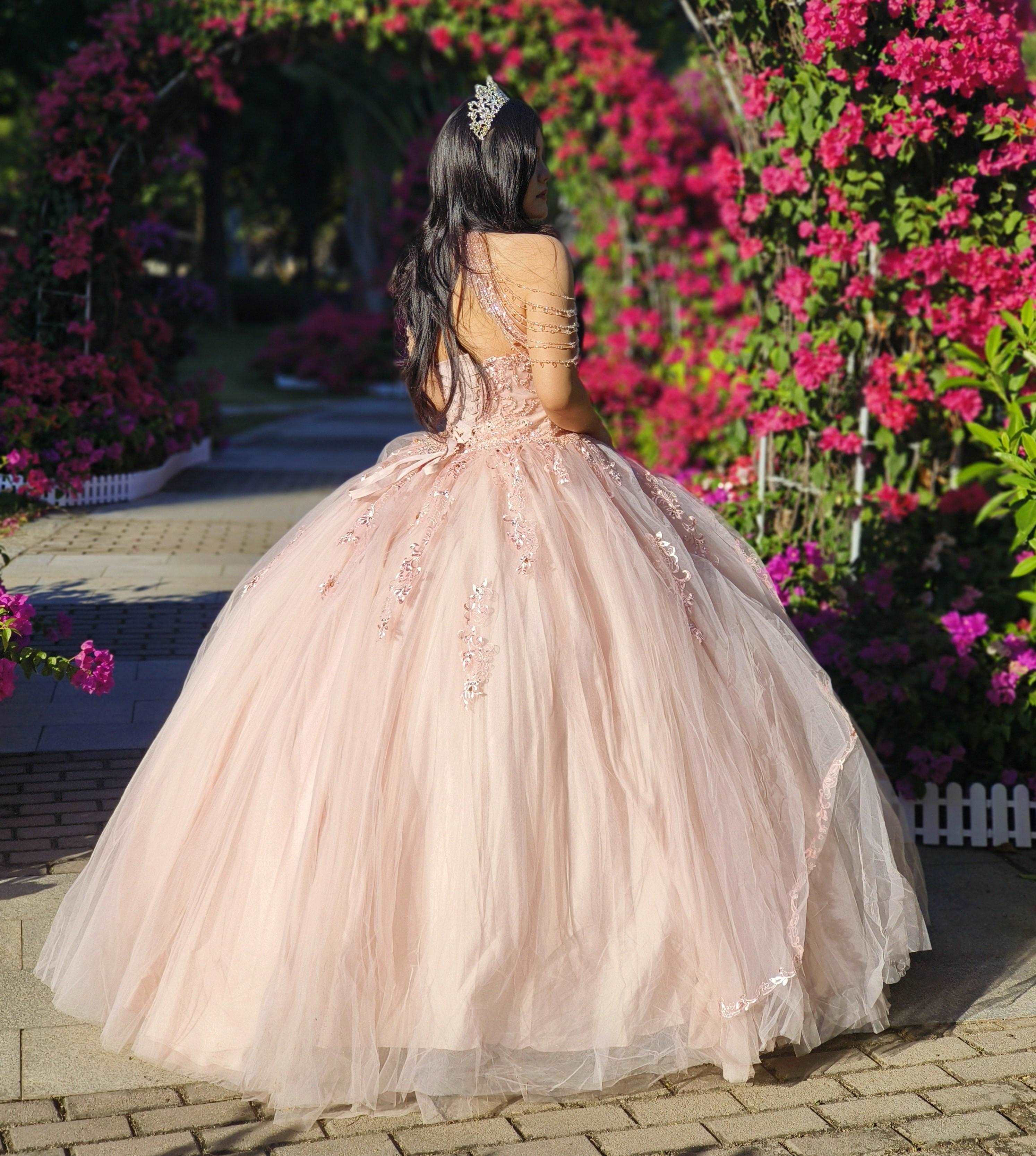 (LIVE 38) Adult gowns, tailored fit, eternal charm.