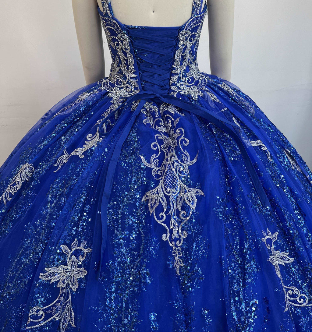 (LIVE 27) Fine gowns, 3D embroidery, weave dreamy tales.