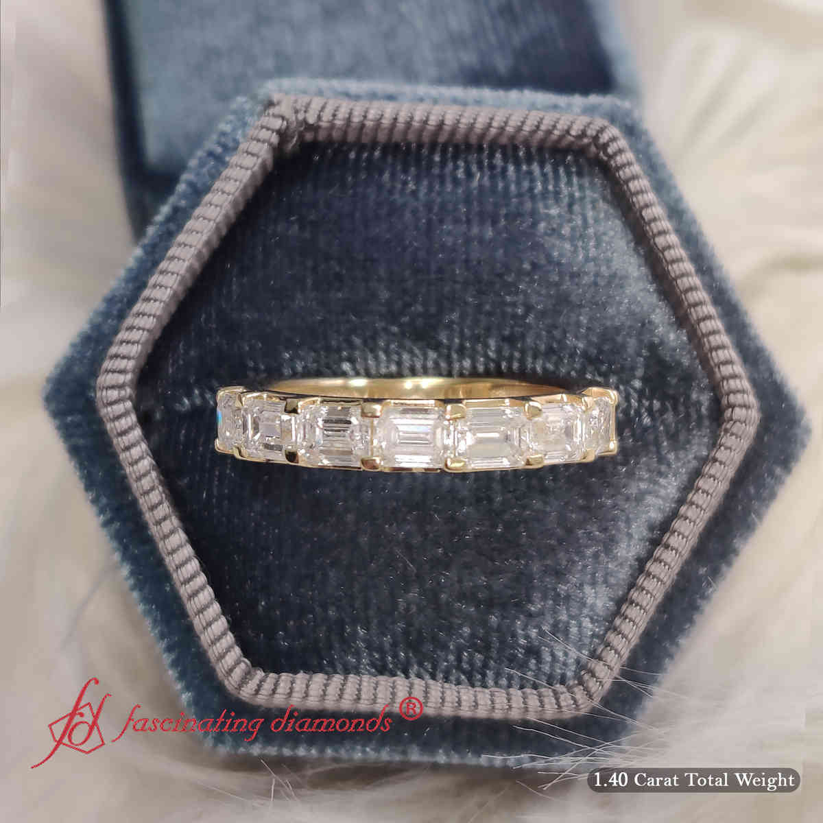 Horizontal Emerald Cut Classic Band